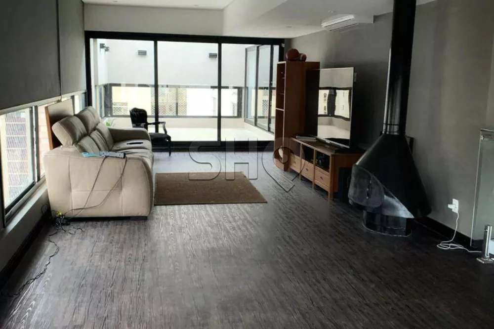 Cobertura à venda com 3 quartos, 233m² - Foto 1