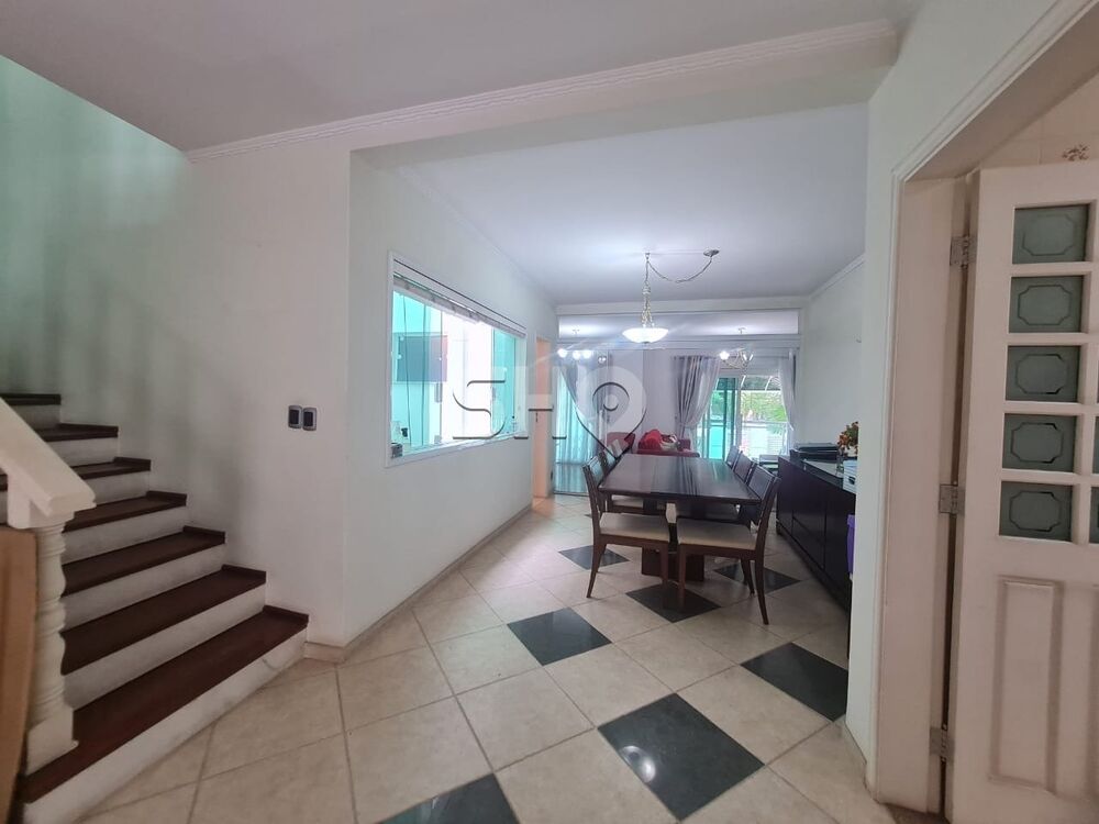 Sobrado, 4 quartos, 364 m² - Foto 2