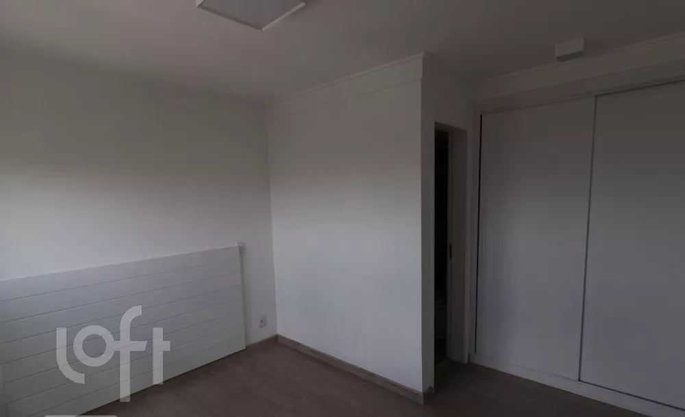 Apartamento à venda com 2 quartos, 65m² - Foto 2