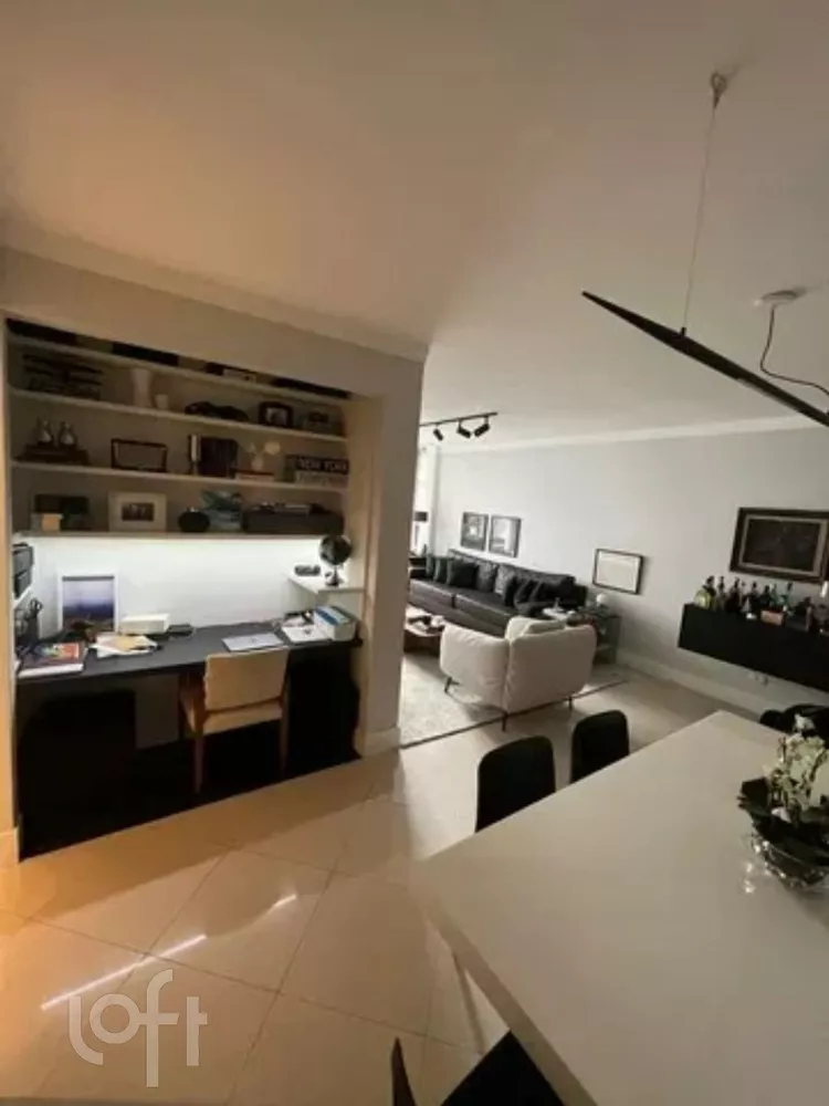 Apartamento à venda com 2 quartos, 105m² - Foto 2