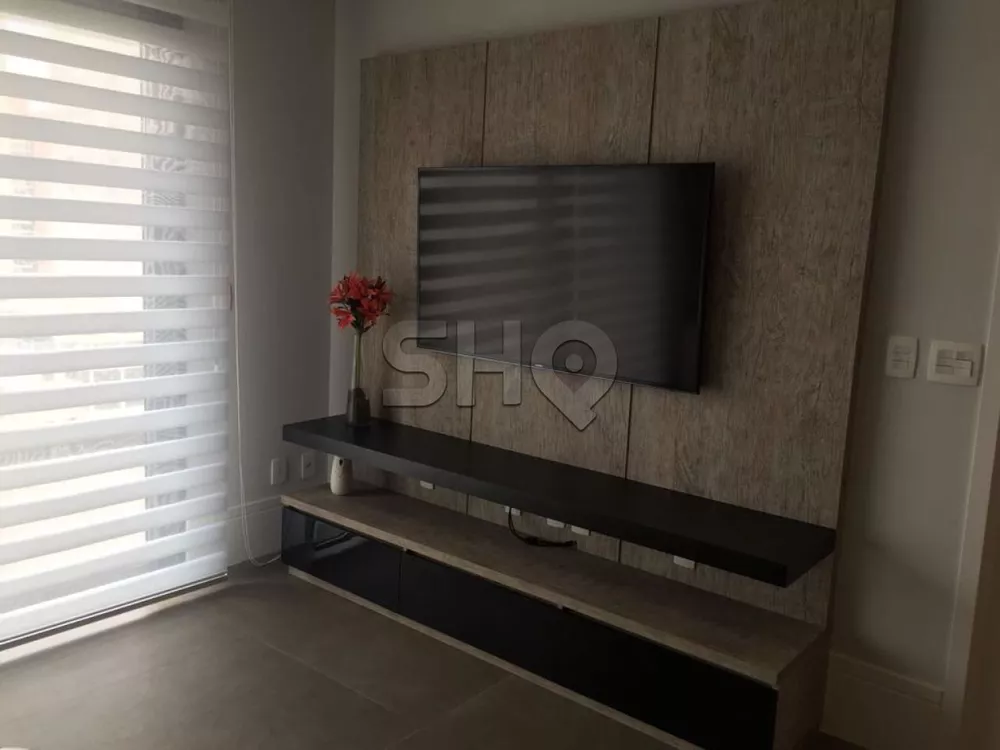 Apartamento para alugar com 1 quarto, 76m² - Foto 2