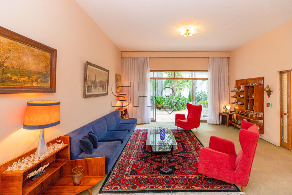 Sobrado à venda com 3 quartos, 320m² - Foto 1