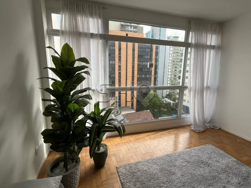 Apartamento à venda com 2 quartos, 140m² - Foto 2