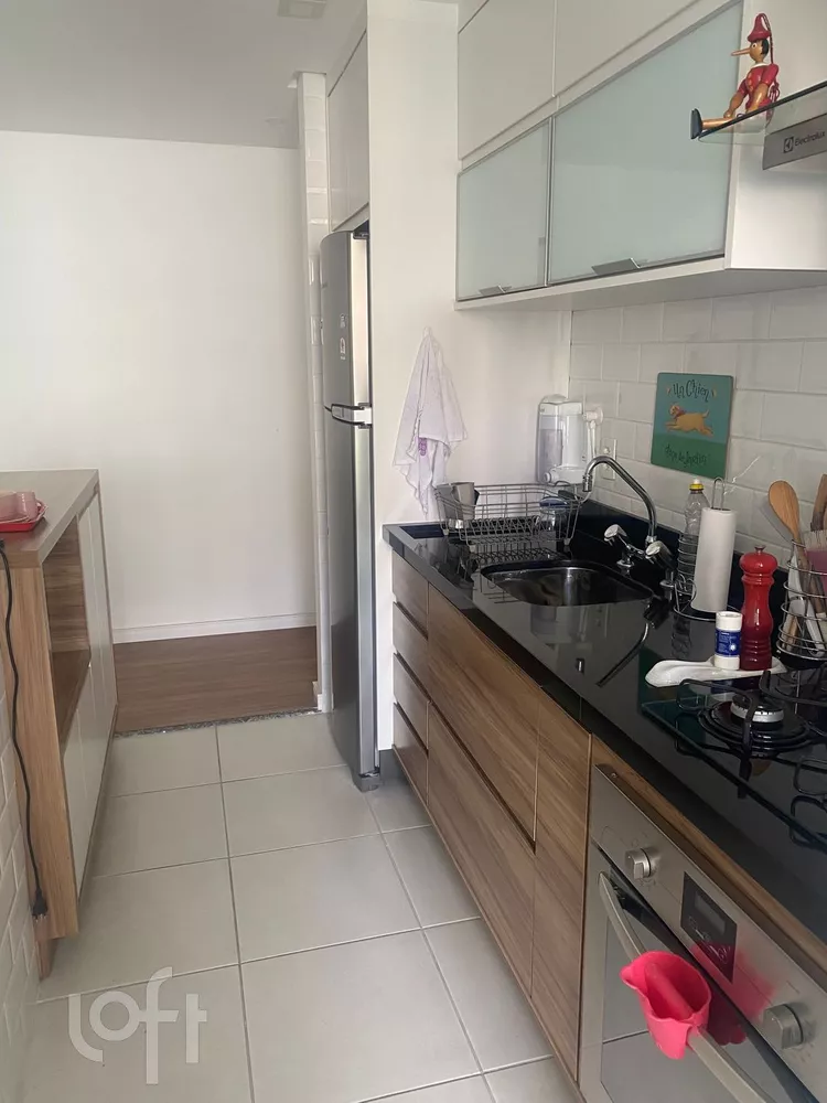 Apartamento à venda com 2 quartos, 65m² - Foto 4