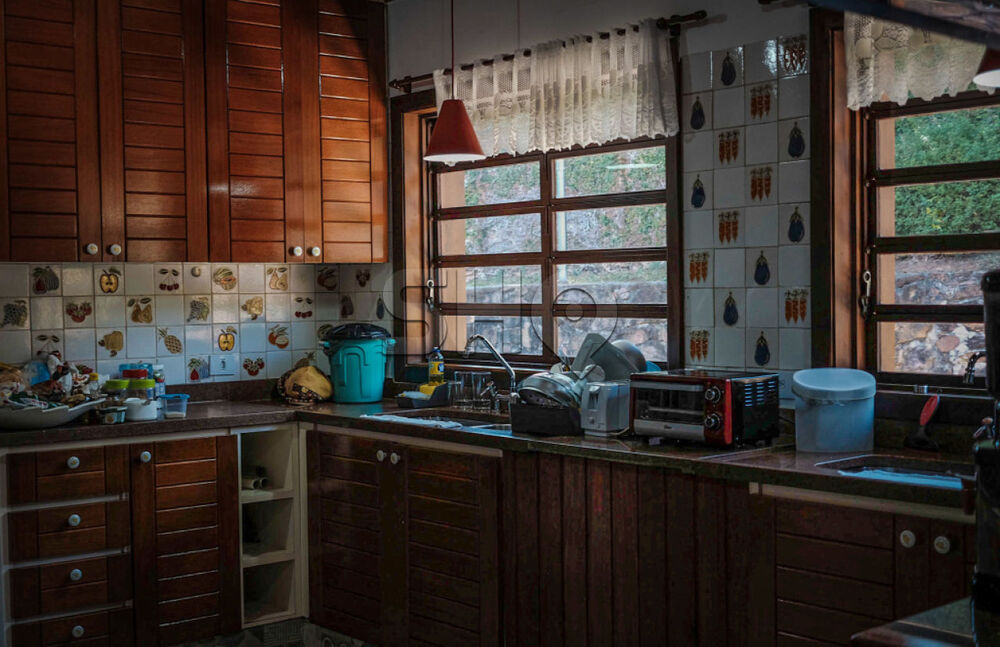 Sobrado à venda com 4 quartos, 650m² - Foto 4