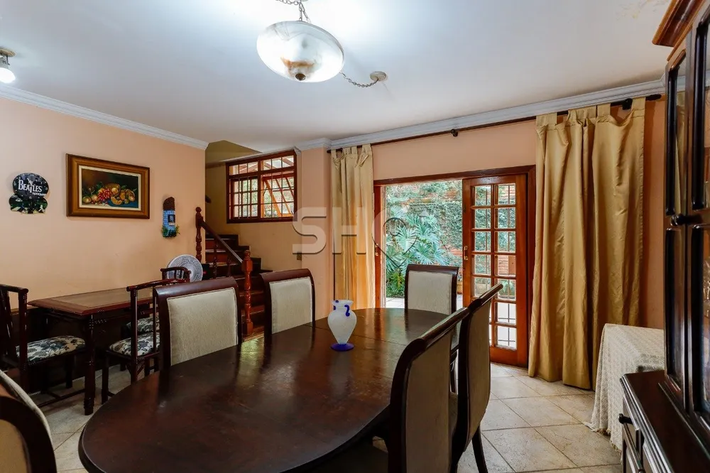 Sobrado, 4 quartos, 293 m² - Foto 1