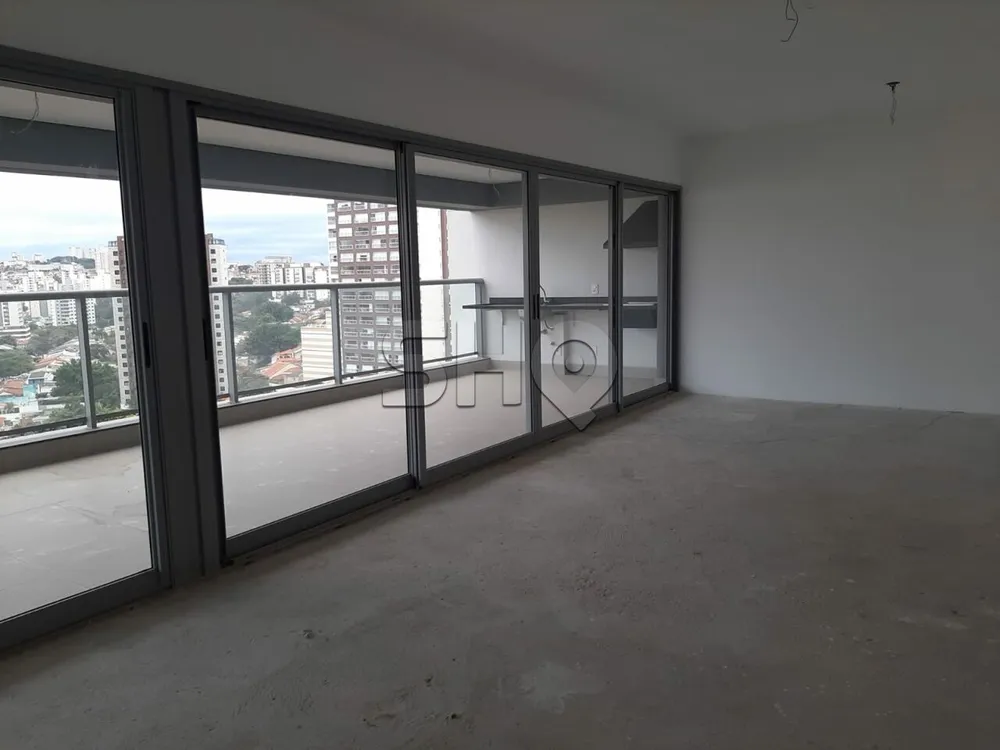 Apartamento, 3 quartos, 184 m² - Foto 1
