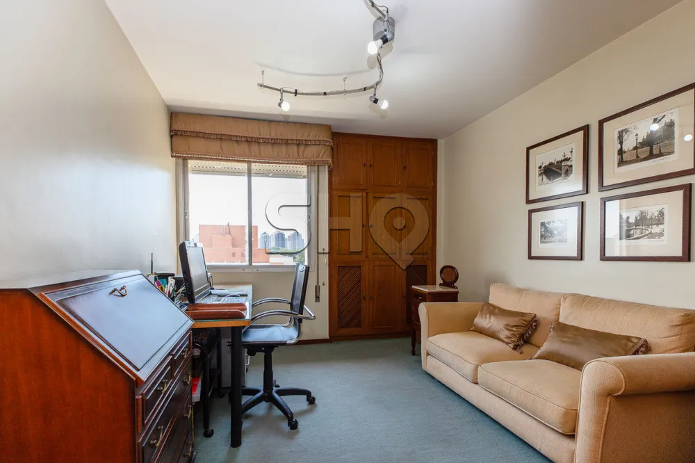 Apartamento, 3 quartos, 206 m² - Foto 2
