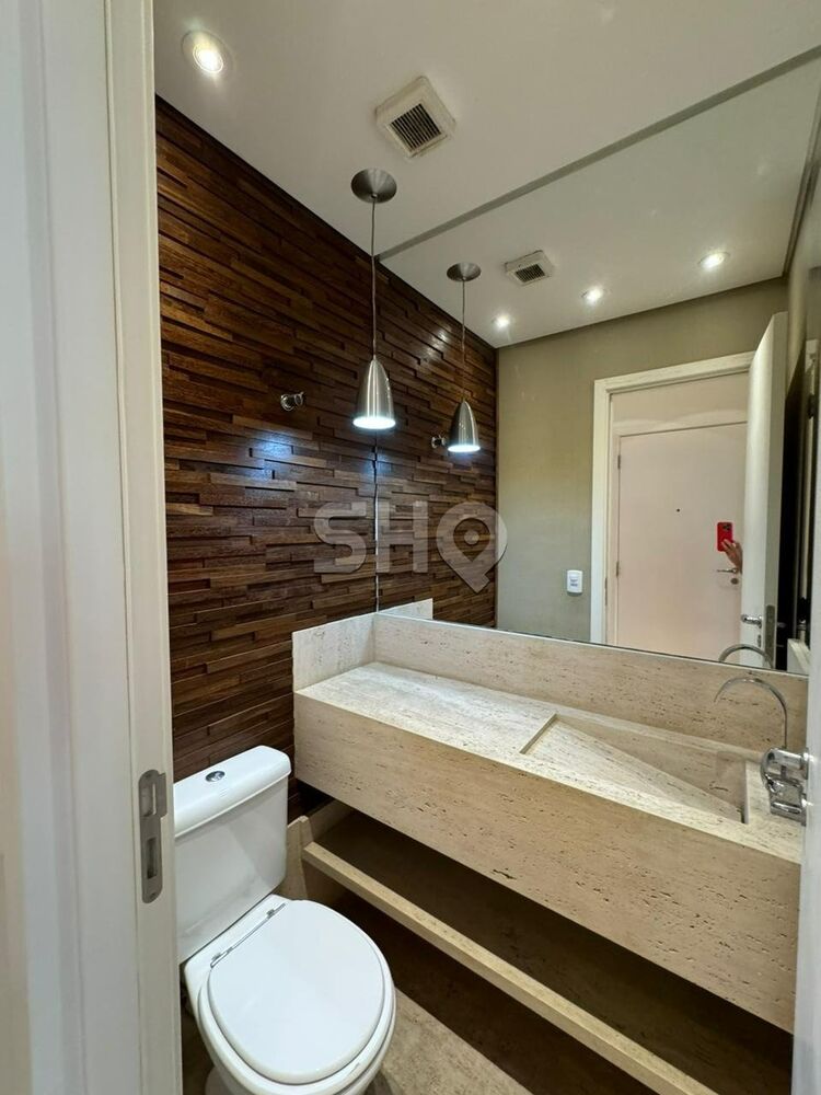 Apartamento à venda com 3 quartos, 156m² - Foto 2