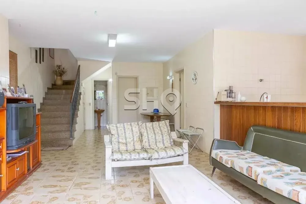 Casa, 3 quartos, 300 m² - Foto 1