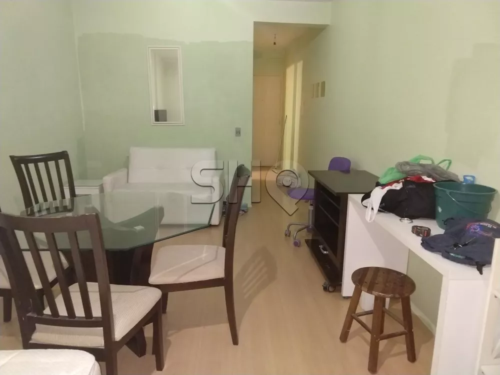 Apartamento à venda com 1 quarto, 30m² - Foto 1