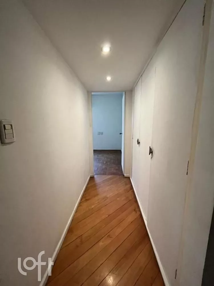 Apartamento à venda com 2 quartos, 120m² - Foto 4