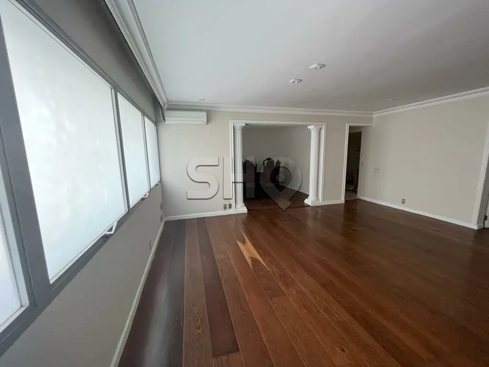 Apartamento, 3 quartos, 170 m² - Foto 2