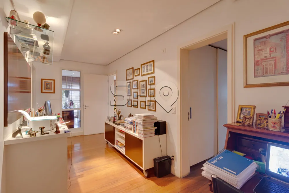 Apartamento, 3 quartos, 275 m² - Foto 2