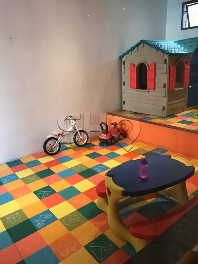 Apartamento, 3 quartos, 160 m² - Foto 1