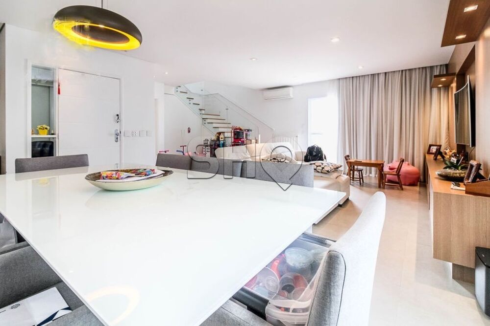 Cobertura à venda com 3 quartos, 217m² - Foto 2