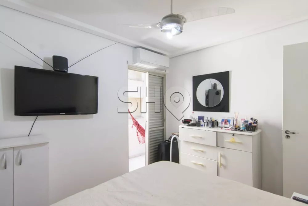 Apartamento à venda com 1 quarto, 45m² - Foto 13