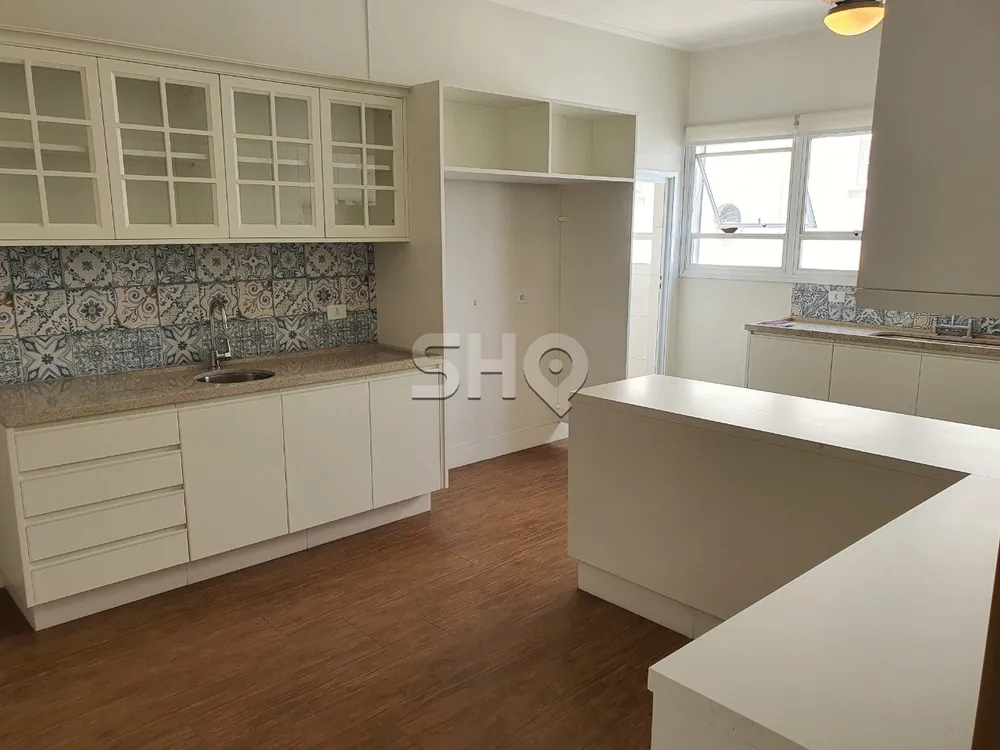 Apartamento, 3 quartos, 345 m² - Foto 1