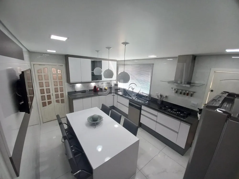 Sobrado, 3 quartos, 200 m² - Foto 16