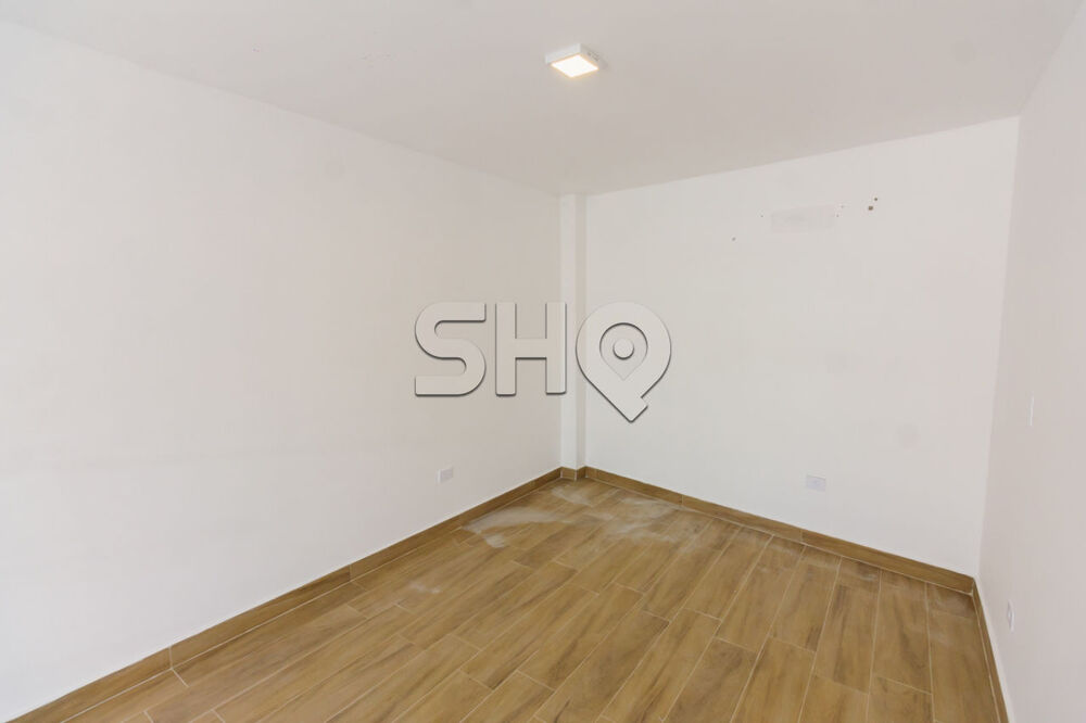 Imóvel Comercial Padrão à venda com 1 quarto, 200m² - Foto 4