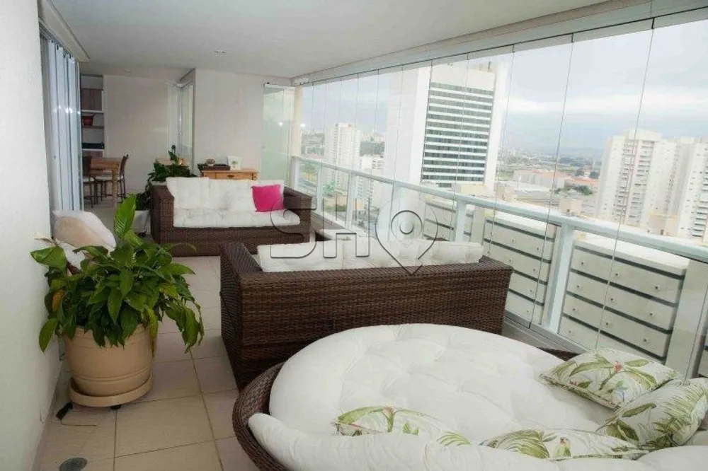 Apartamento, 3 quartos, 188 m² - Foto 1