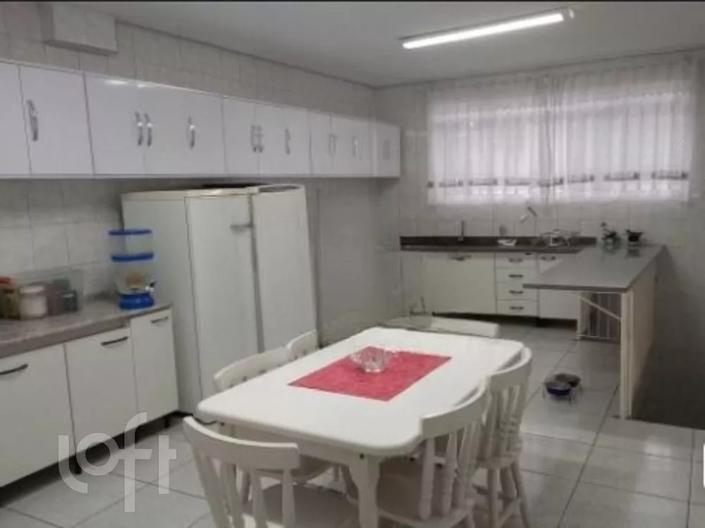 Casa à venda com 3 quartos, 150m² - Foto 8