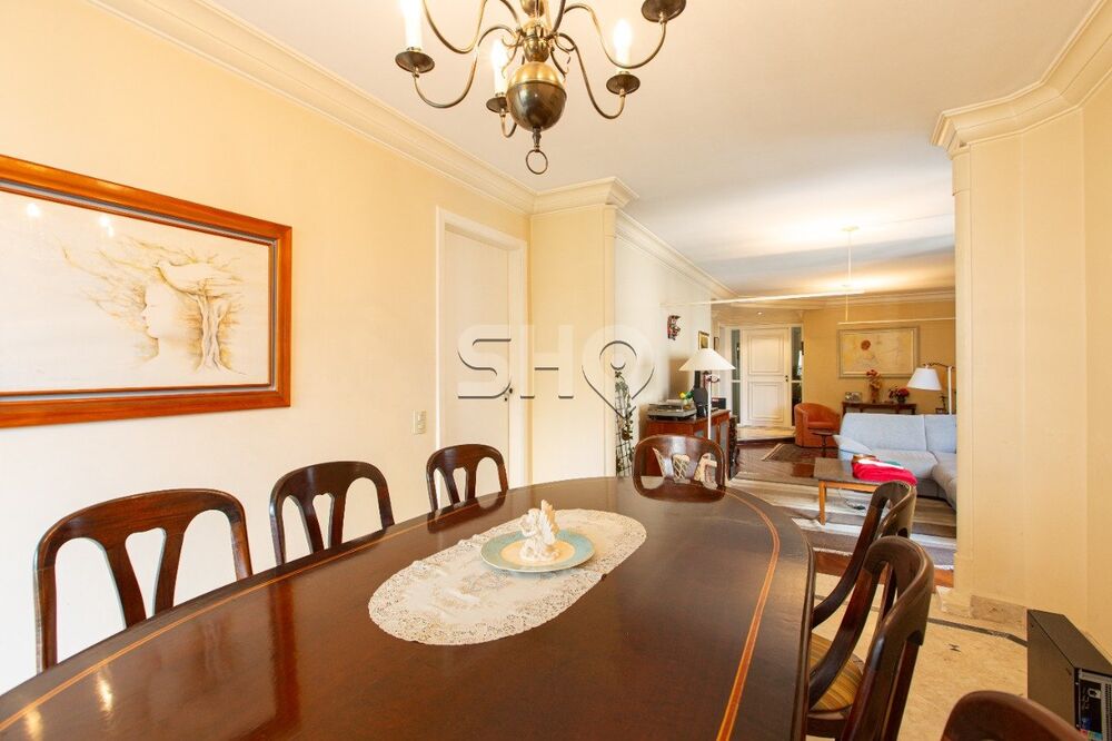 Apartamento à venda com 4 quartos, 170m² - Foto 2