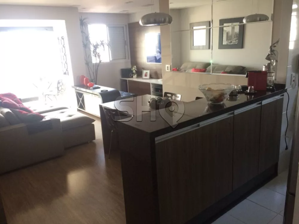 Apartamento à venda com 2 quartos, 68m² - Foto 4