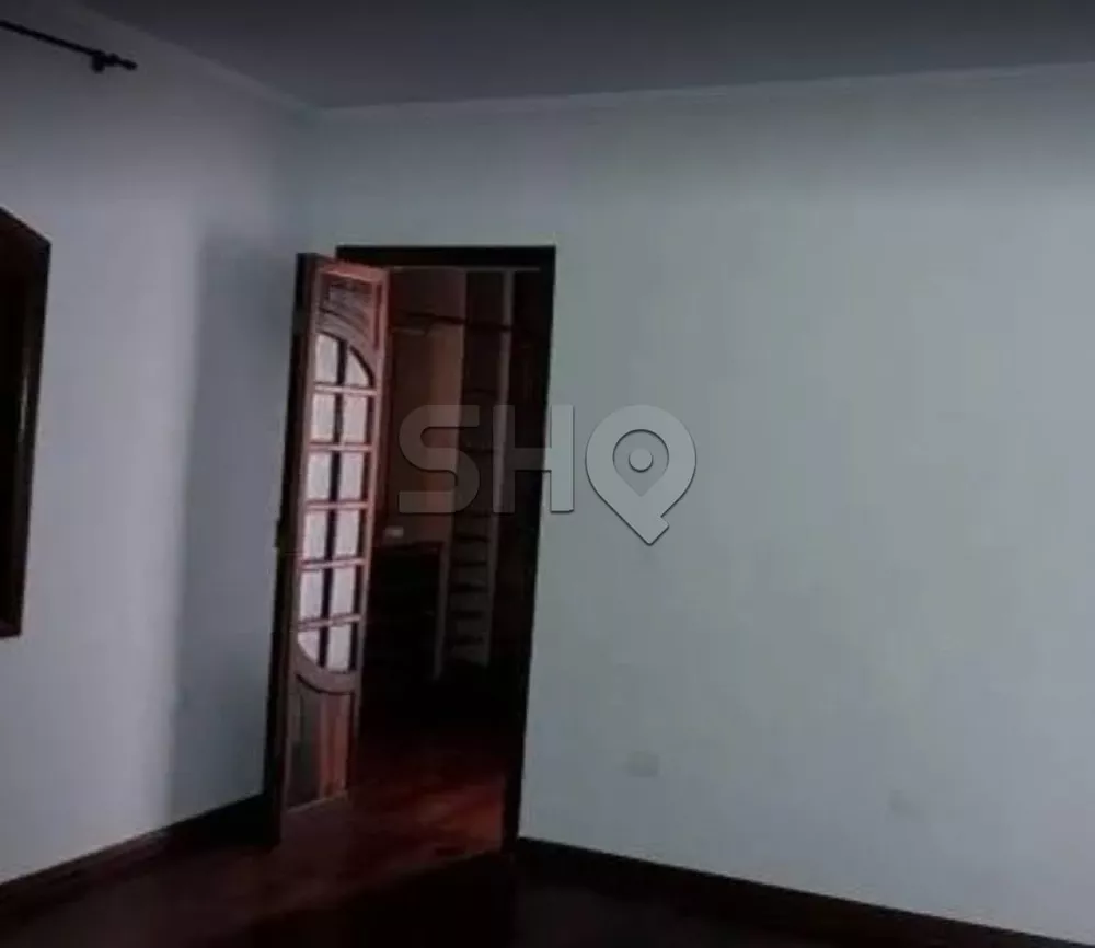 Sobrado à venda com 4 quartos, 300m² - Foto 4