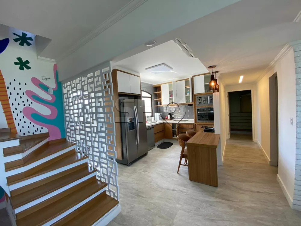 Cobertura, 4 quartos, 233 m² - Foto 2