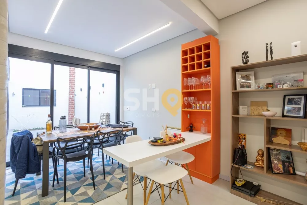 Casa à venda com 3 quartos, 230m² - Foto 4