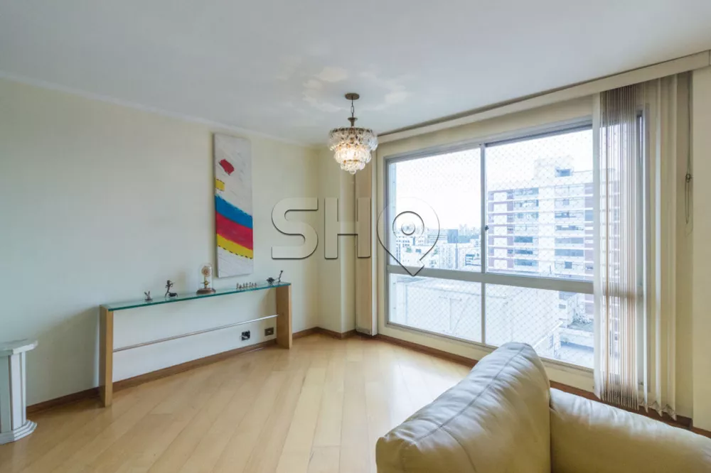 Apartamento à venda com 3 quartos, 198m² - Foto 4