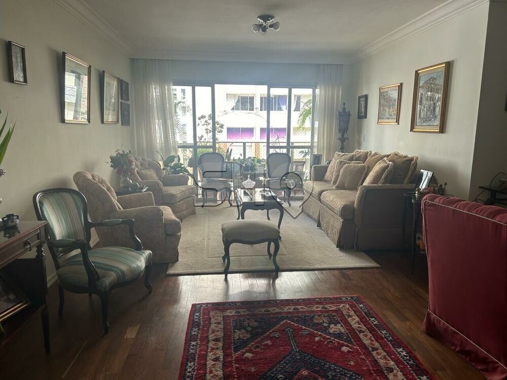 Apartamento à venda com 3 quartos, 131m² - Foto 4