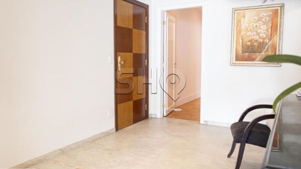 Apartamento à venda com 4 quartos, 300m² - Foto 2