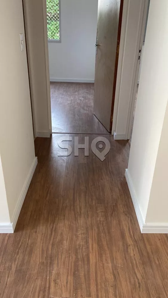 Apartamento à venda com 2 quartos, 70m² - Foto 3