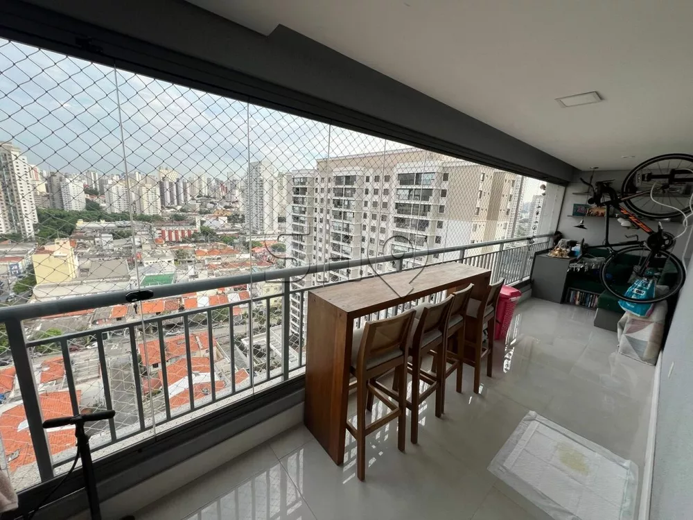 Apartamento à venda com 2 quartos, 67m² - Foto 1