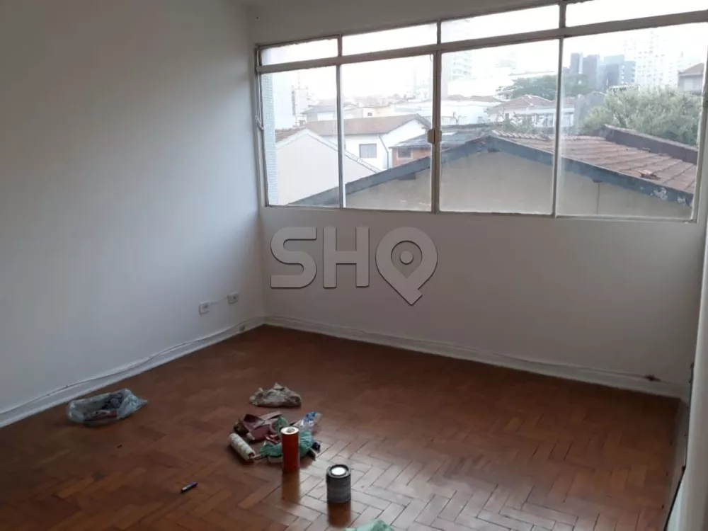 Apartamento à venda com 2 quartos, 70m² - Foto 1