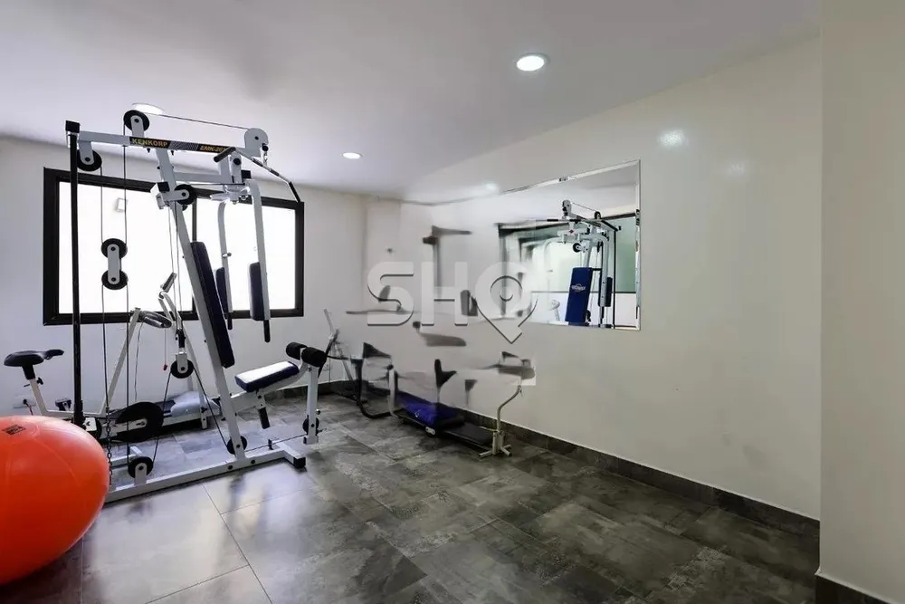 Apartamento, 3 quartos, 236 m² - Foto 2