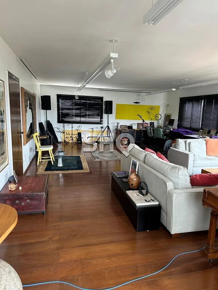 Apartamento, 3 quartos, 190 m² - Foto 11