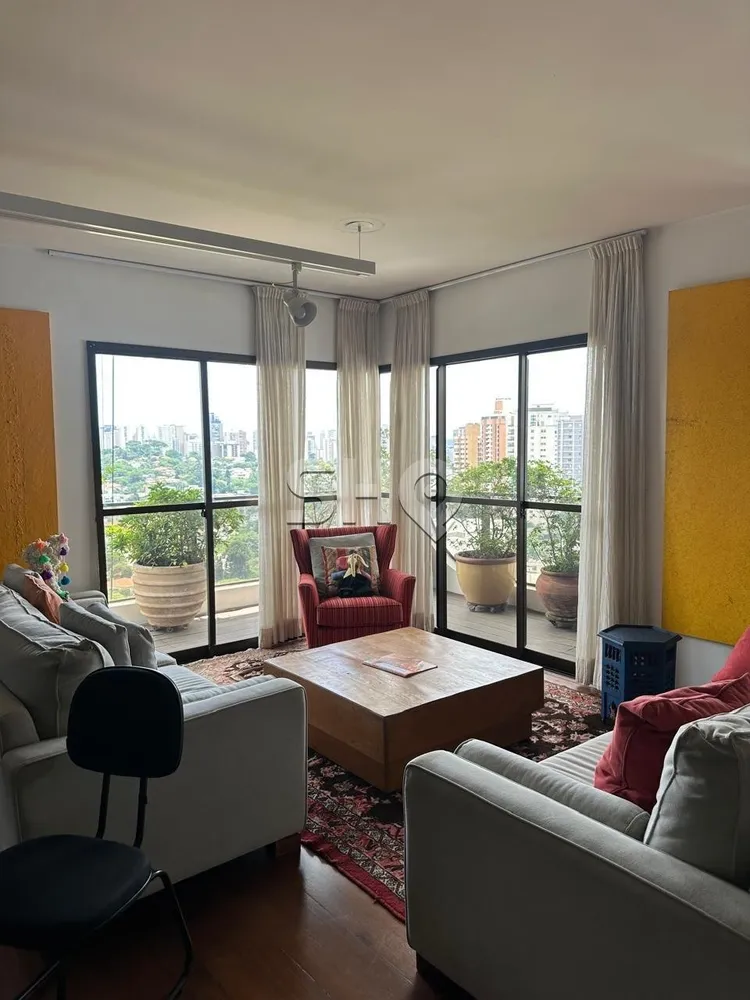 Apartamento, 3 quartos, 190 m² - Foto 1