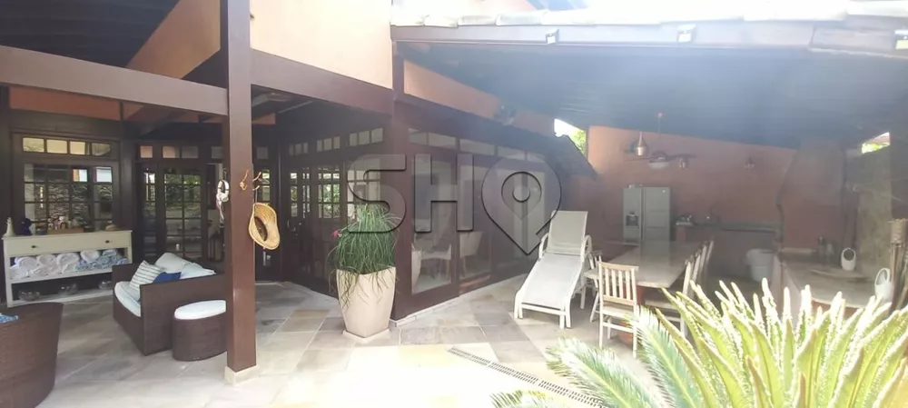 Casa de Condomínio à venda com 4 quartos, 270m² - Foto 4