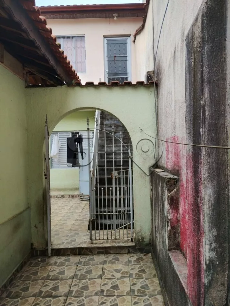 Casa à venda com 5 quartos, 200m² - Foto 7