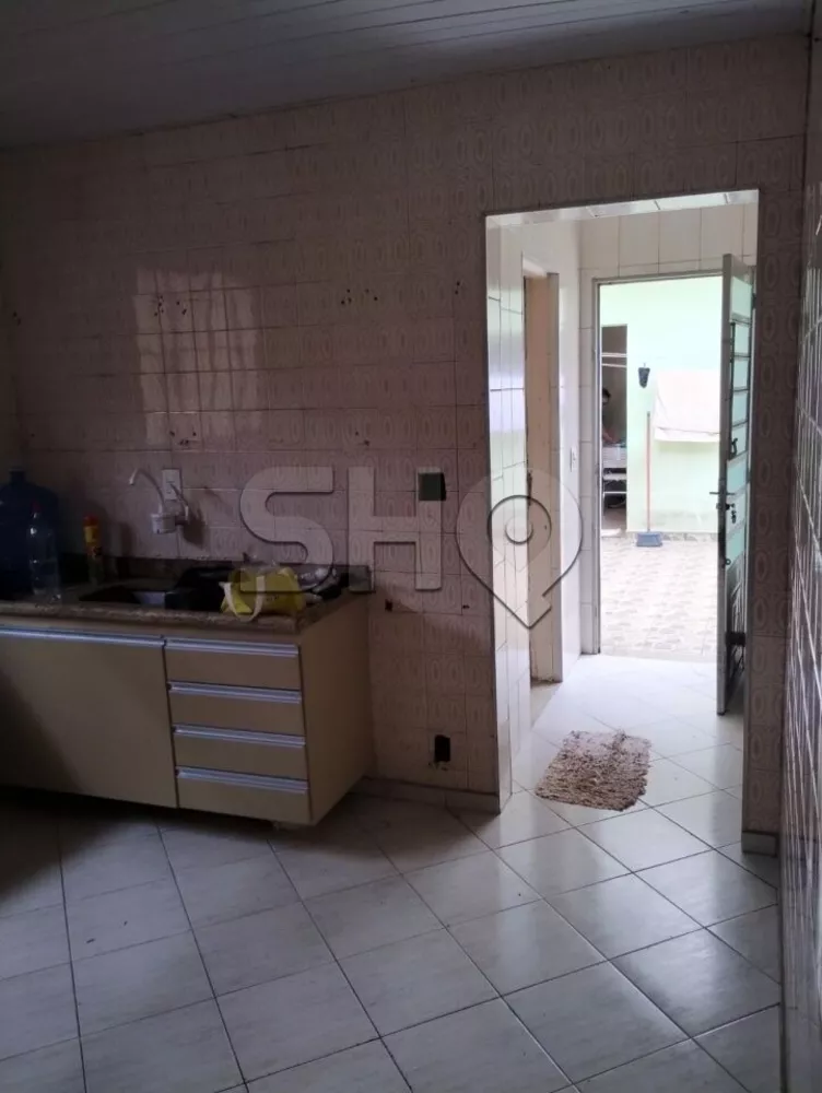 Casa à venda com 5 quartos, 200m² - Foto 4