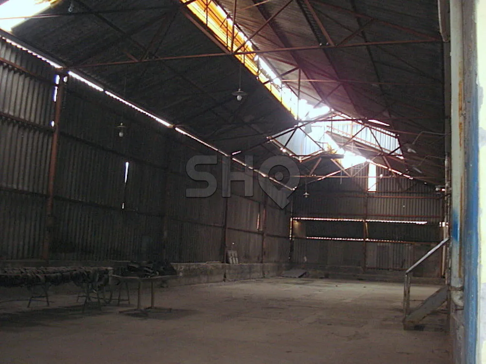 Depósito-Galpão, 1400 m² - Foto 1