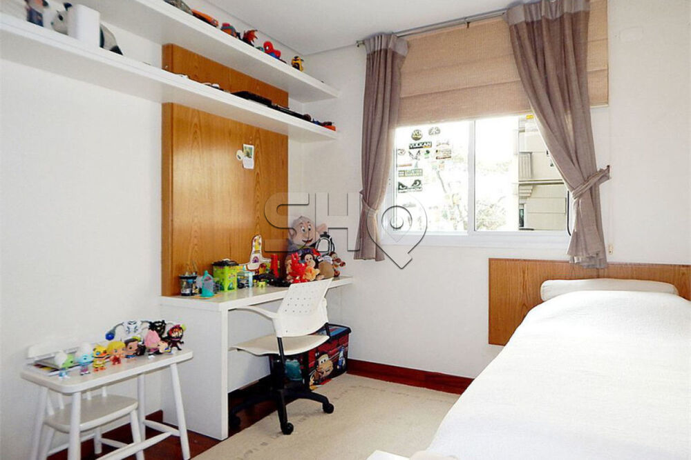Apartamento, 3 quartos, 231 m² - Foto 4