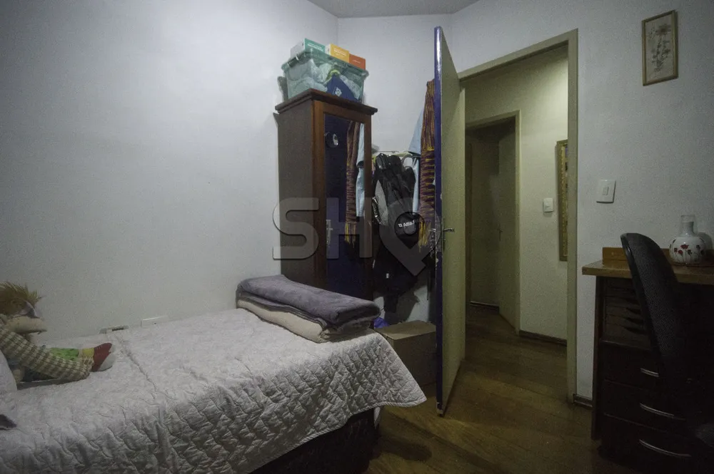 Sobrado, 6 quartos, 242 m² - Foto 2