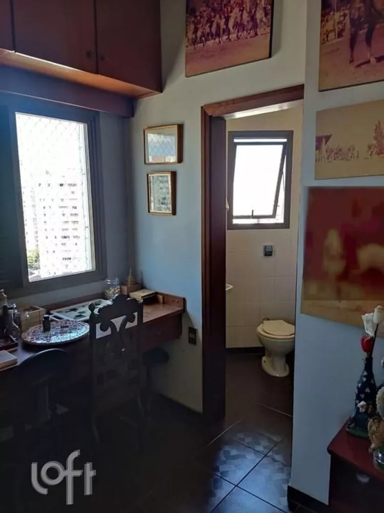 Apartamento à venda com 3 quartos, 216m² - Foto 2