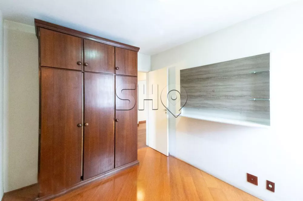 Apartamento à venda com 2 quartos, 70m² - Foto 15