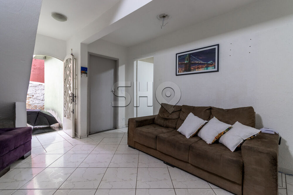 Casa à venda com 4 quartos, 151m² - Foto 1
