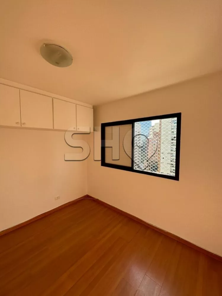 Apartamento para alugar com 3 quartos, 75m² - Foto 2